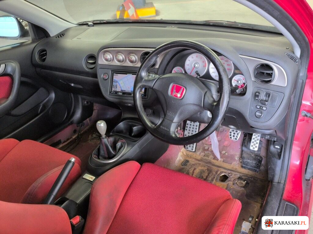 Honda Integra 2004 z aukcji japońskiej