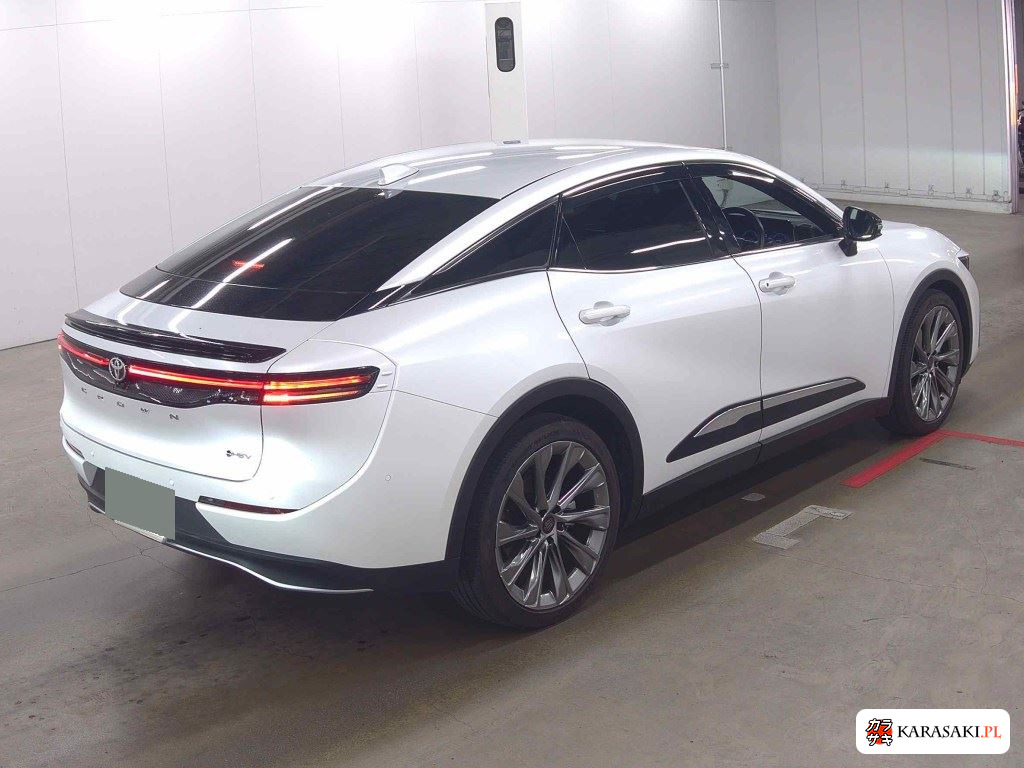 Toyota Crown Crossover 2024 z aukcji japońskiej