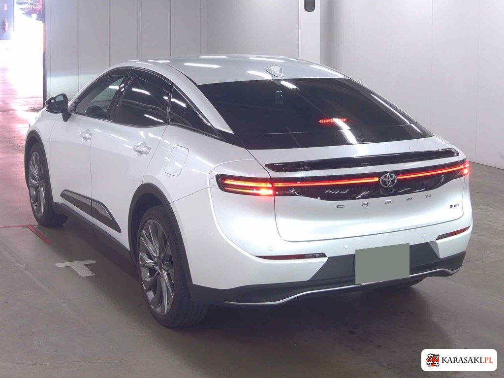 Toyota Crown Crossover 2024 z aukcji japońskiej