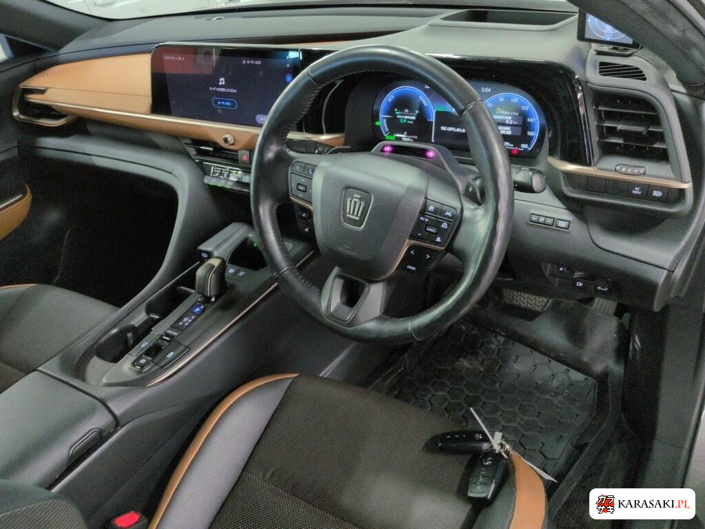 Toyota Crown Crossover 2023 z aukcji japońskiej