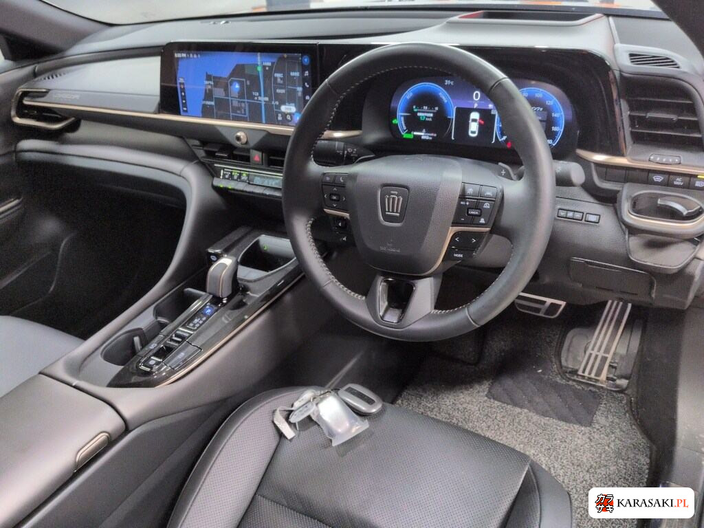 Toyota Crown Crossover 2024 z aukcji japońskiej