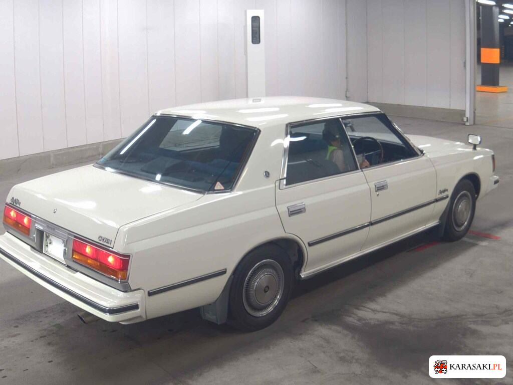 Toyota Crown 1981 z aukcji japońskiej