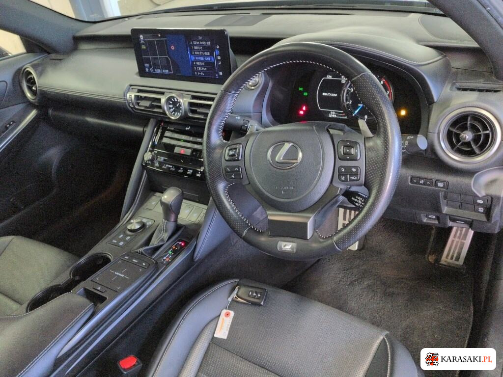 Lexus Is 2021 z aukcji japońskiej