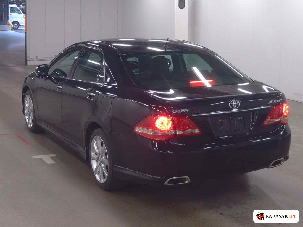 Toyota Crown 2009 z aukcji japońskiej