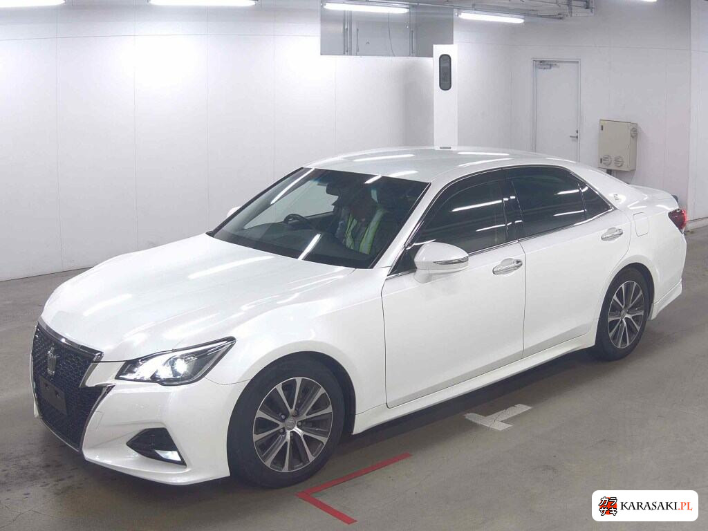 Toyota Crown 2016 z aukcji japońskiej