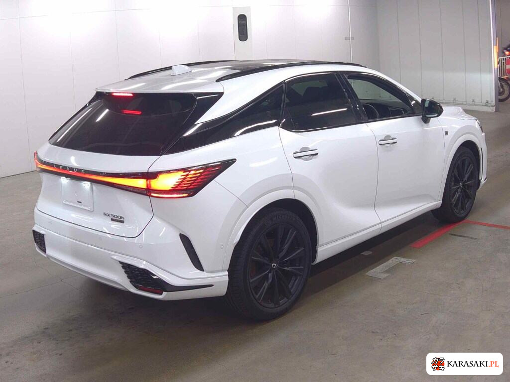 Lexus RX 2023 z aukcji japońskiej