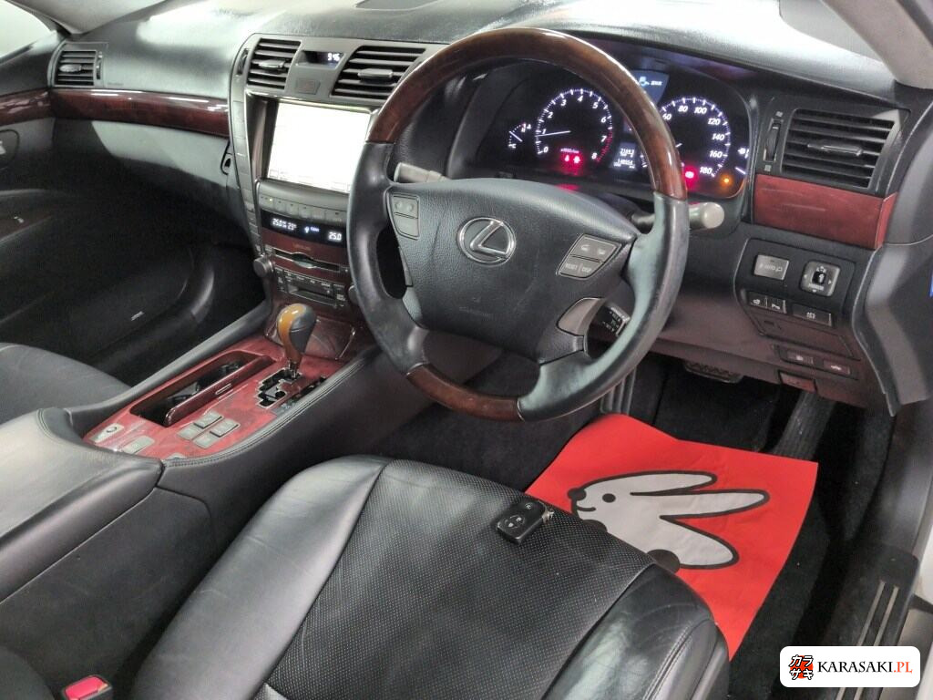 Lexus LS 2007 z aukcji japońskiej