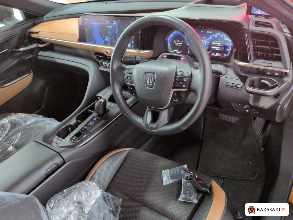 Toyota Crown Crossover 2023 z aukcji japońskiej