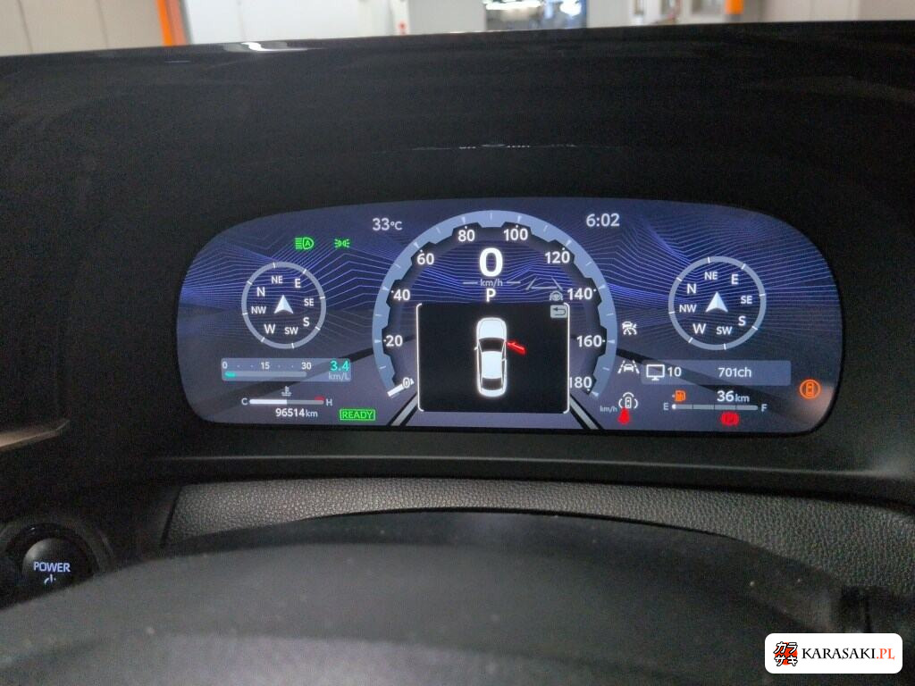 Toyota Crown Crossover 2023 z aukcji japońskiej