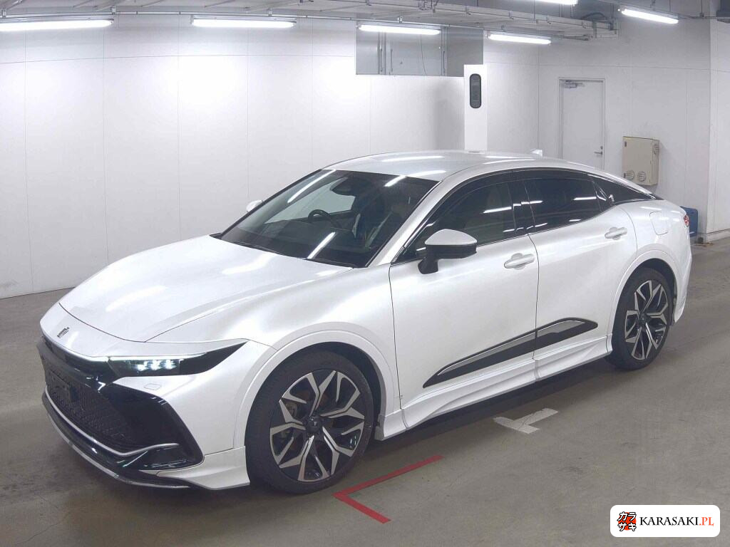 Toyota Crown Crossover 2023 z aukcji japońskiej