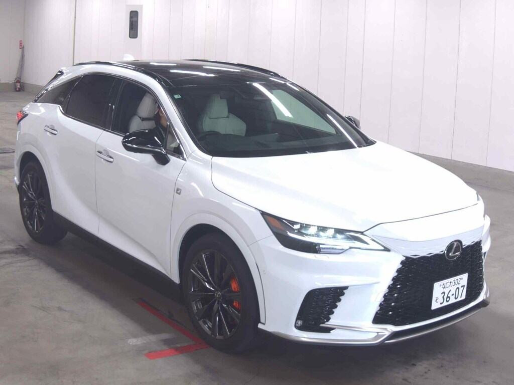 Lexus RX 2025 z aukcji japońskiej