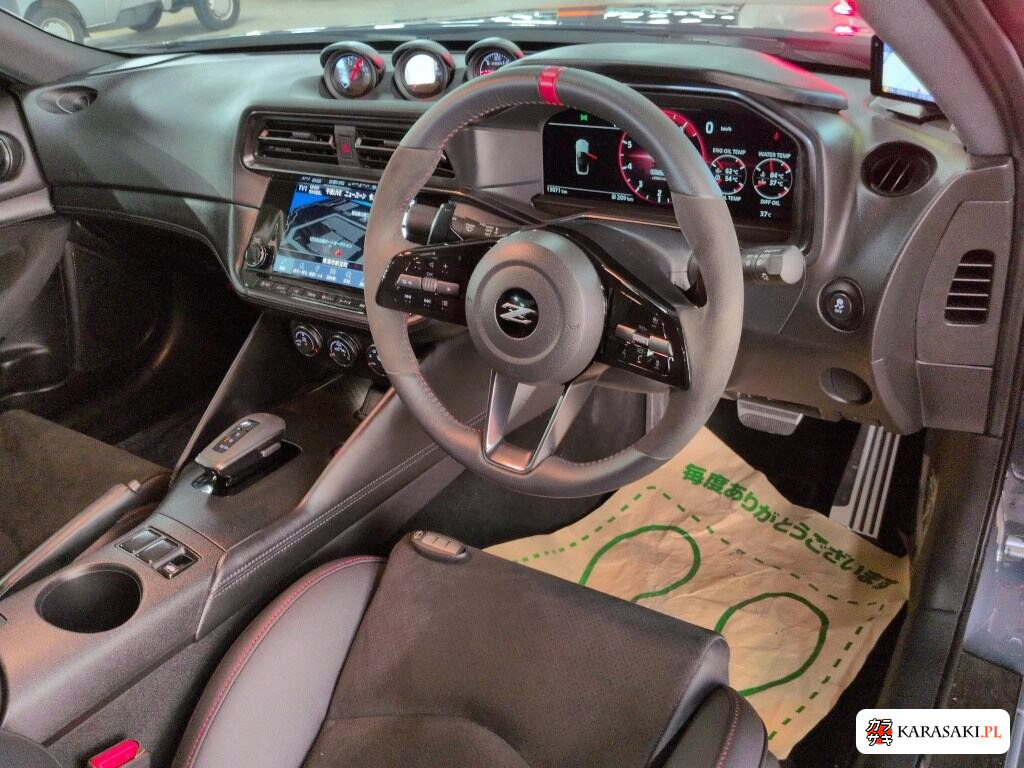 Nissan Fairlady Z 2025 z aukcji japońskiej