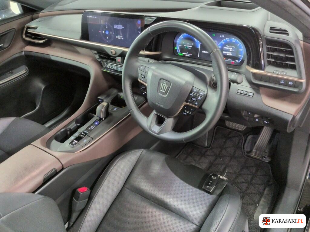 Toyota Crown Crossover 2024 z aukcji japońskiej