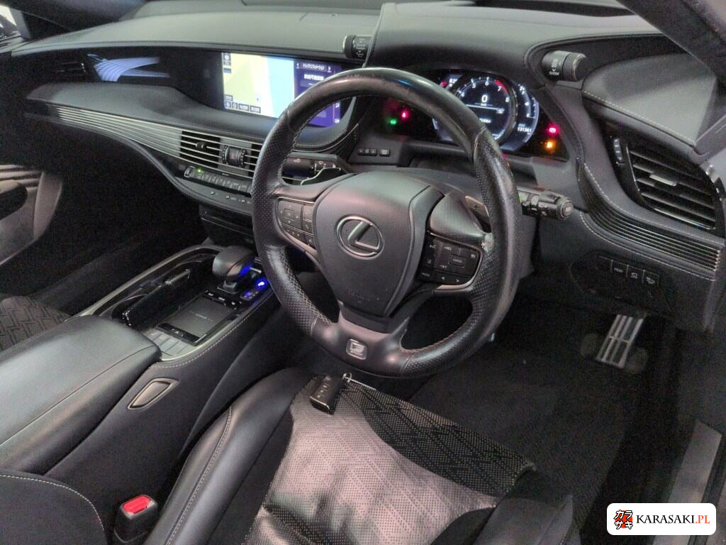 Lexus LS 2018 z aukcji japońskiej