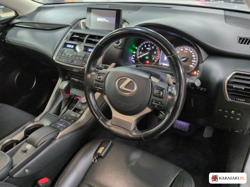 Lexus NX 2015 z aukcji japońskiej