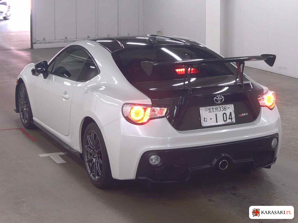 Toyota 86 2016 z aukcji japońskiej