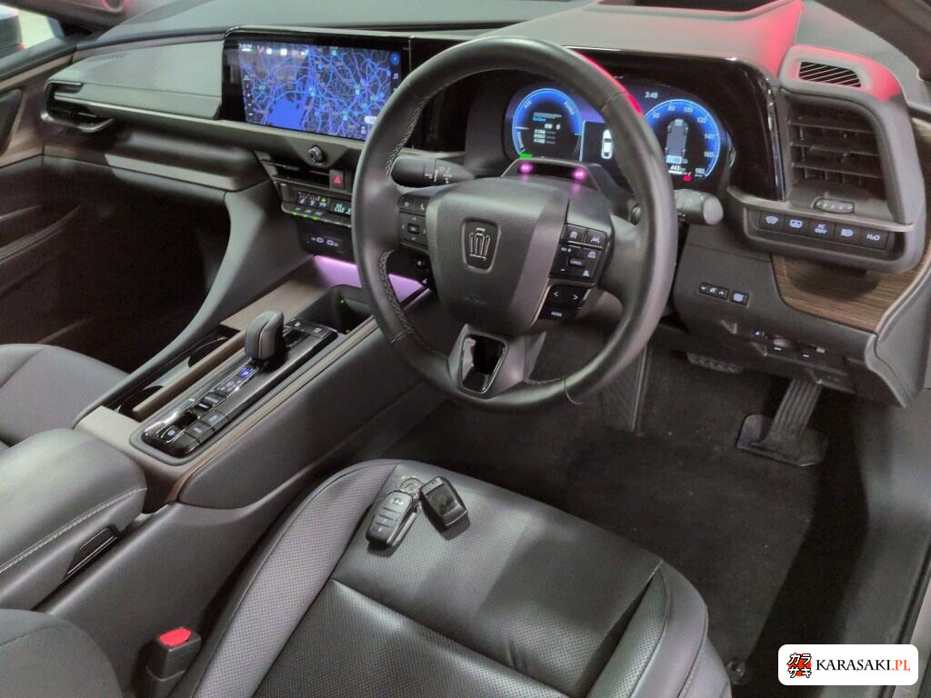 Toyota Crown 2024 z aukcji japońskiej