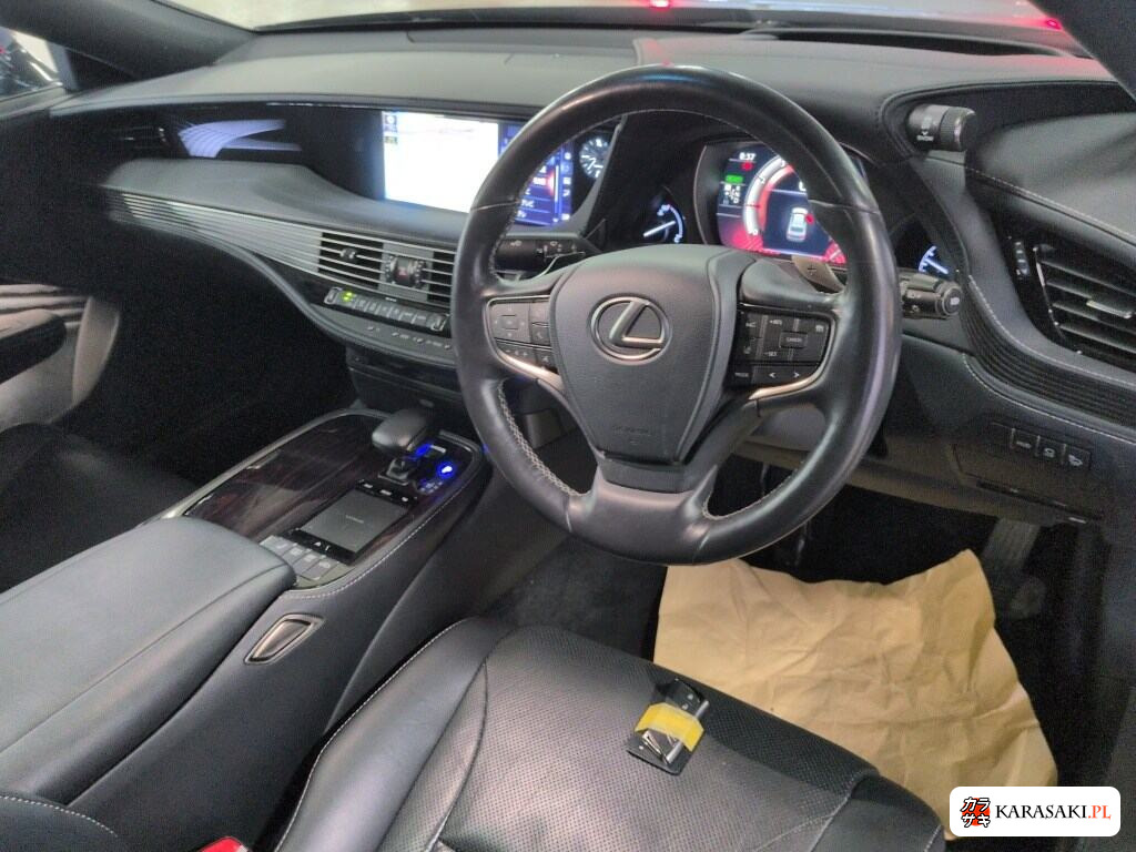 Lexus LS 2017 z aukcji japońskiej