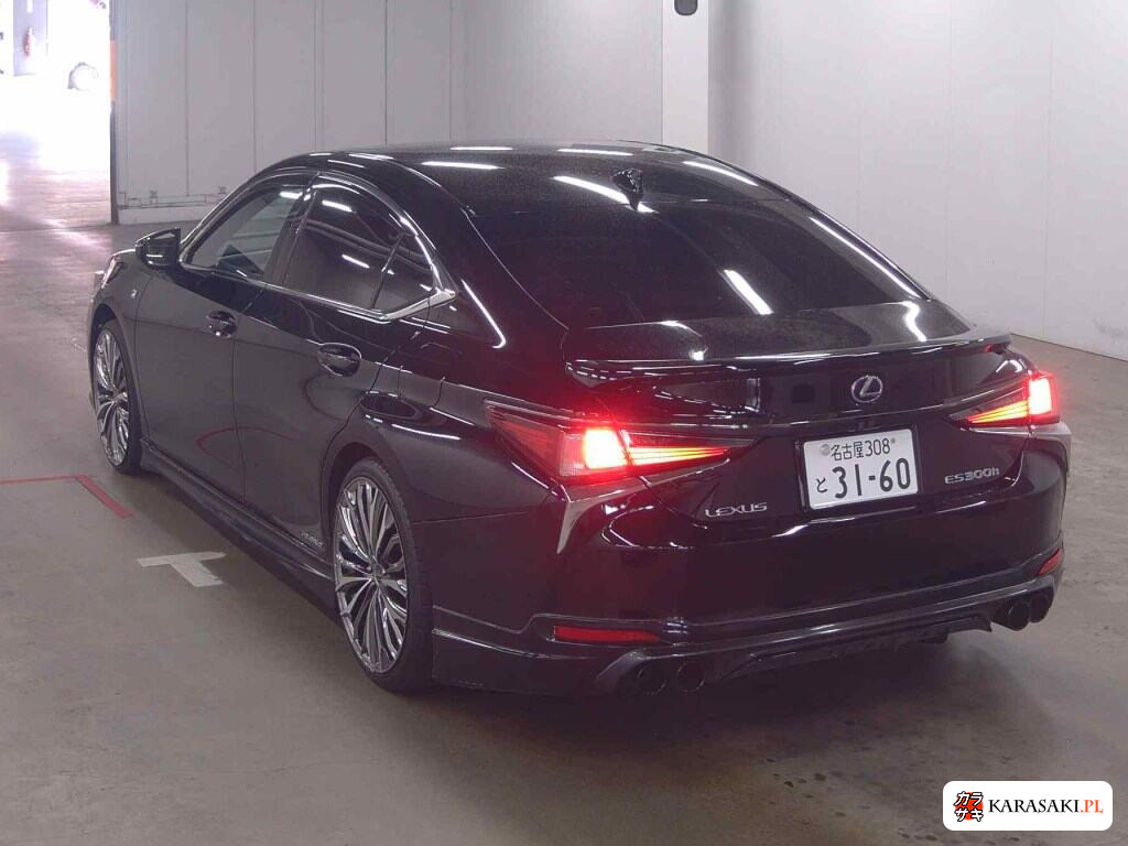 Lexus Es 2019 z aukcji japońskiej