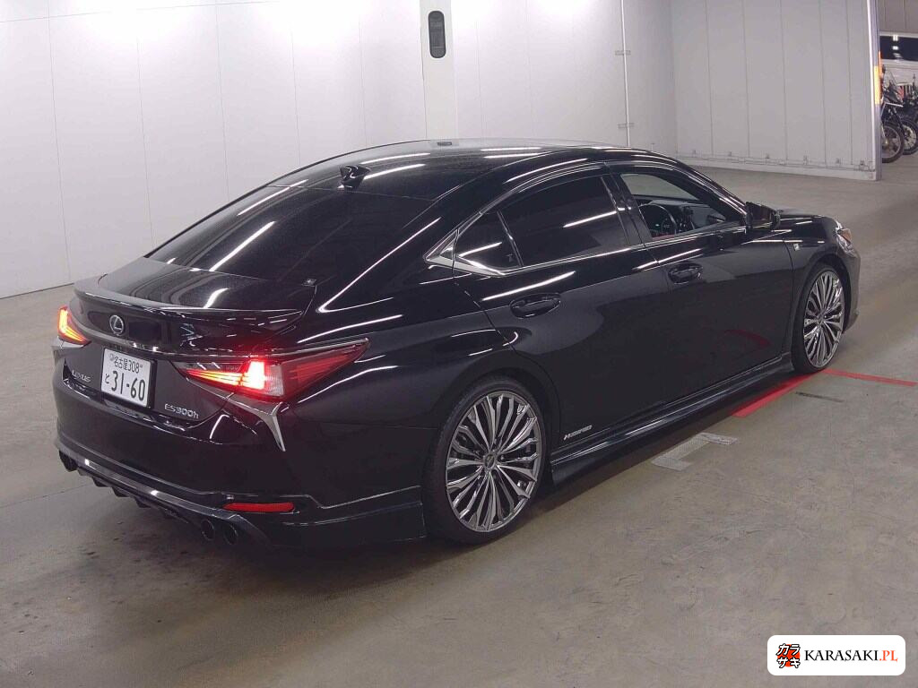 Lexus Es 2019 z aukcji japońskiej