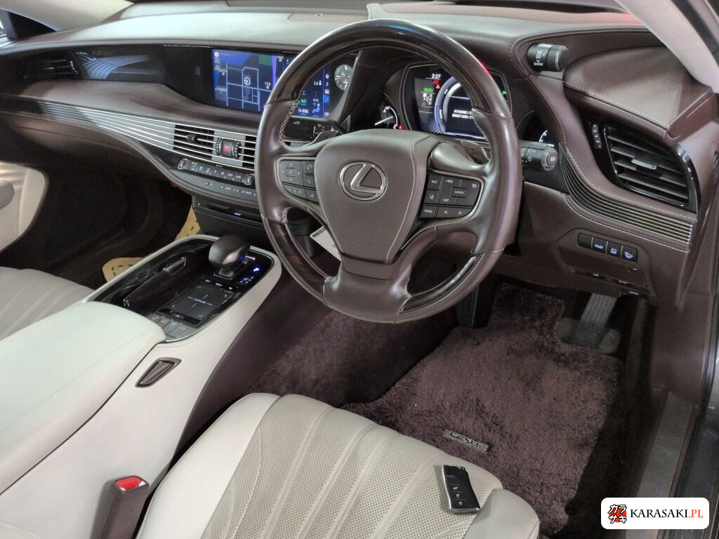 Lexus LS 2017 z aukcji japońskiej