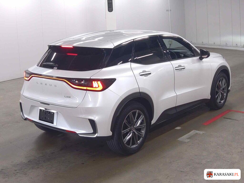 Lexus LBX 2026 z aukcji japońskiej