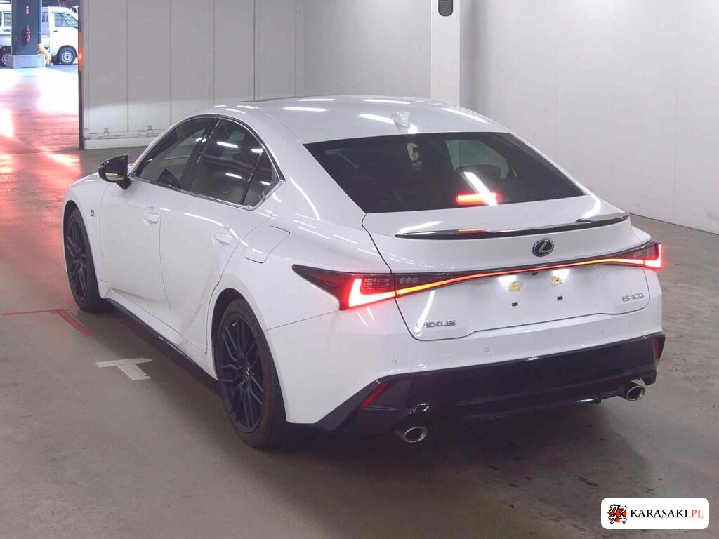 Lexus Is 2021 z aukcji japońskiej