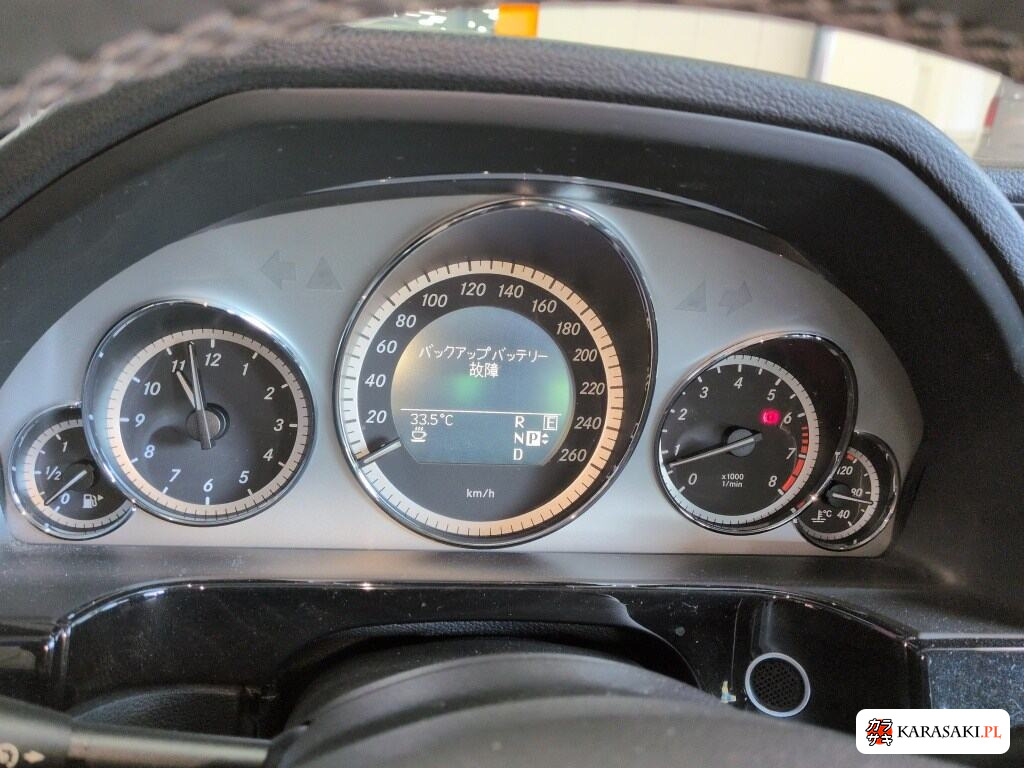 Mercedes-Benz E-Class 2011 z aukcji japońskiej