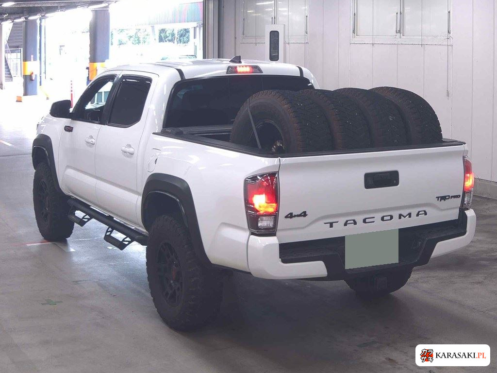 America Toyota Tacoma 2018 z aukcji japońskiej
