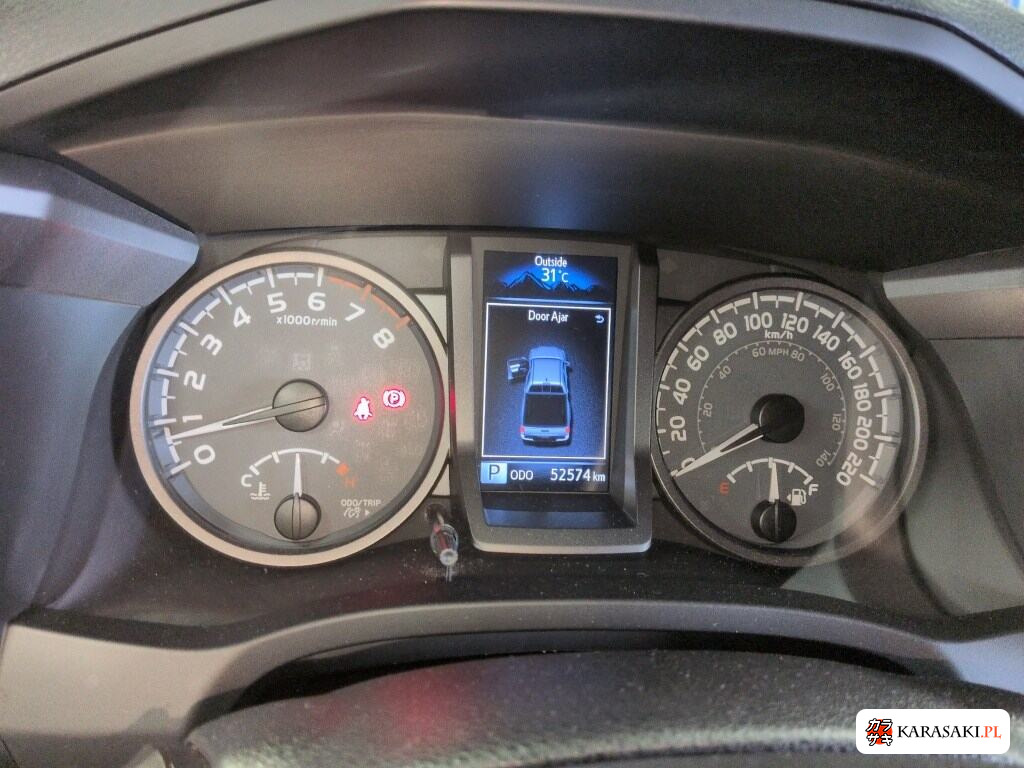 America Toyota Tacoma 2018 z aukcji japońskiej