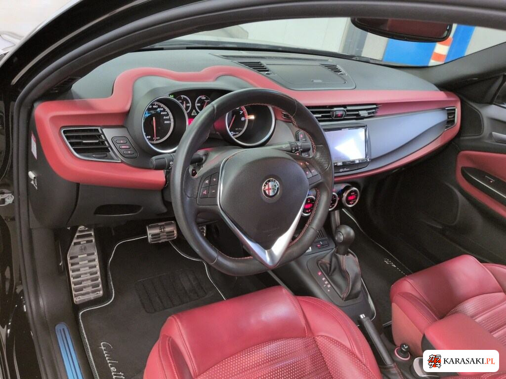 Alfa Romeo Giulietta 2015 z aukcji japońskiej