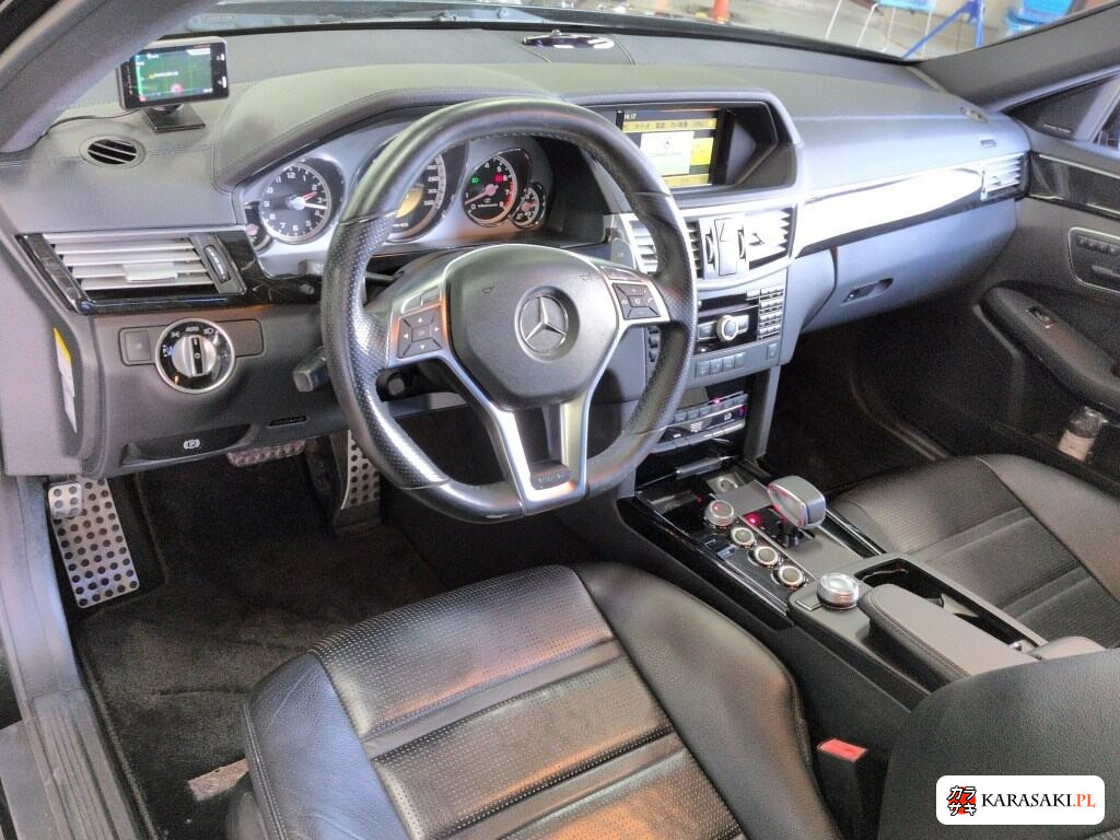 Mercedes-AMG E-Class 2012 z aukcji japońskiej