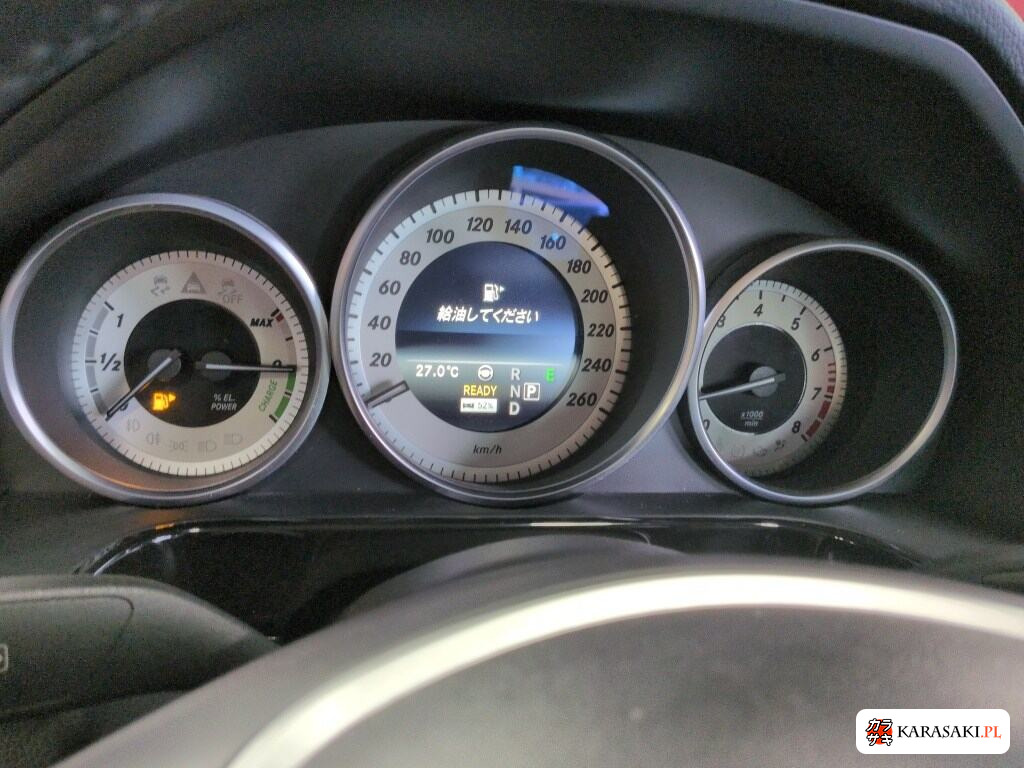 Mercedes-Benz E-Class 2013 z aukcji japońskiej