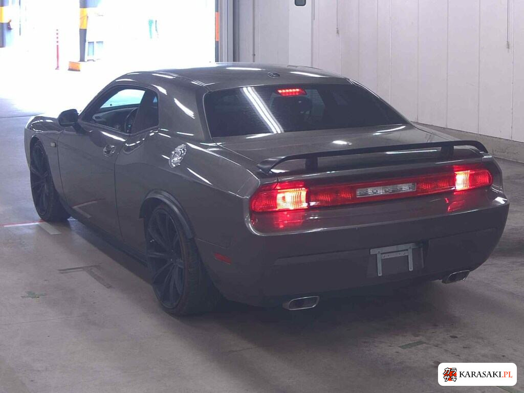 Dodge Challenger 2015 z aukcji japońskiej