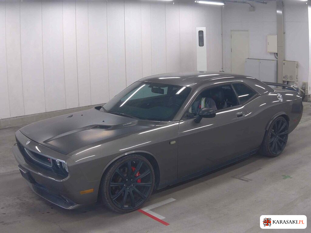 Dodge Challenger 2015 z aukcji japońskiej