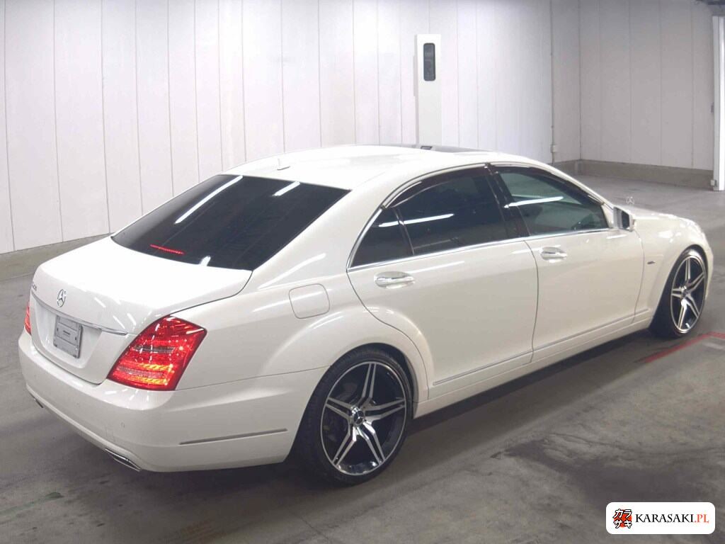 Mercedes-Benz S-Class 2009 z aukcji japońskiej