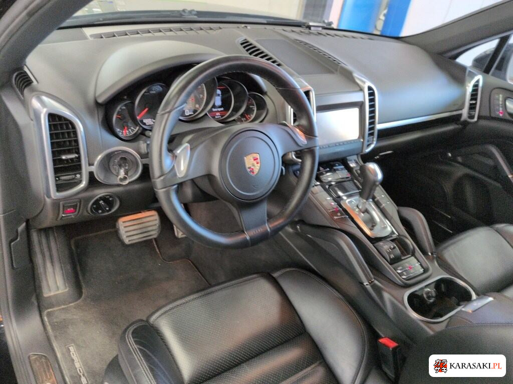 Porsche Cayenne 2011 z aukcji japońskiej