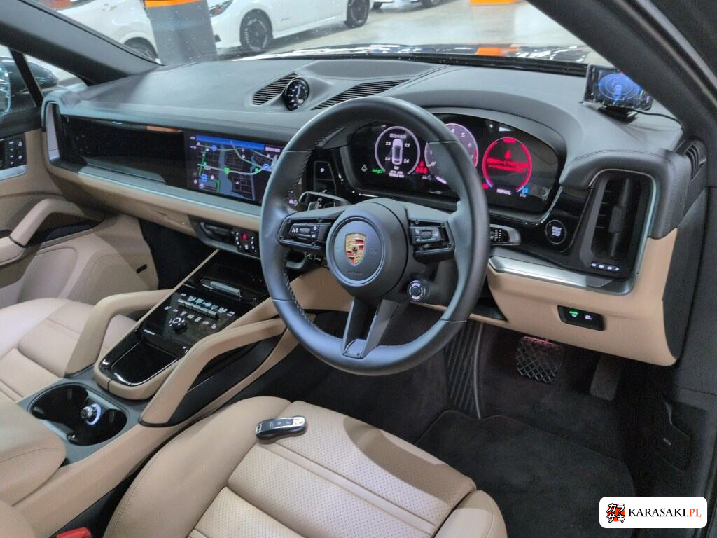 Porsche Cayenne Coupe 2023 z aukcji japońskiej