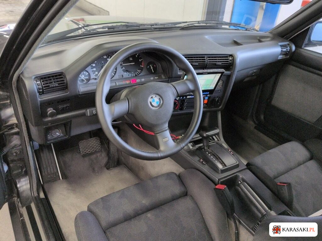 BMW 3 Series 1990 z aukcji japońskiej
