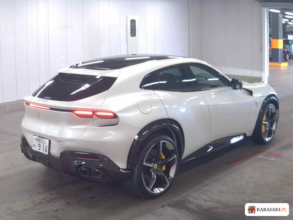 Ferrari Purosangue 2024 z aukcji japońskiej