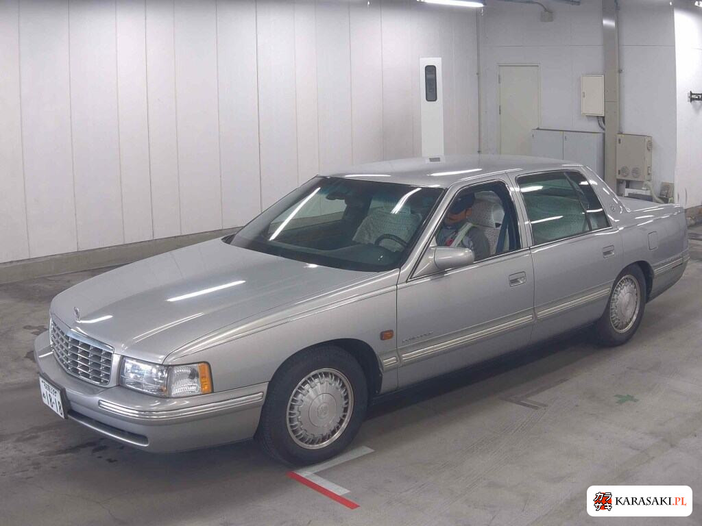 Cadillac Concours 1999 z aukcji japońskiej