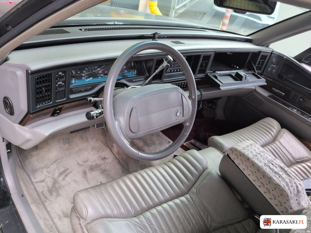 Buick Park Avenue 1993 z aukcji japońskiej