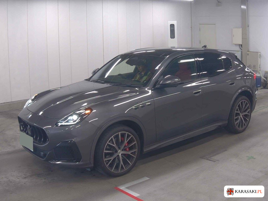 Maserati Grecale 2023 z aukcji japońskiej