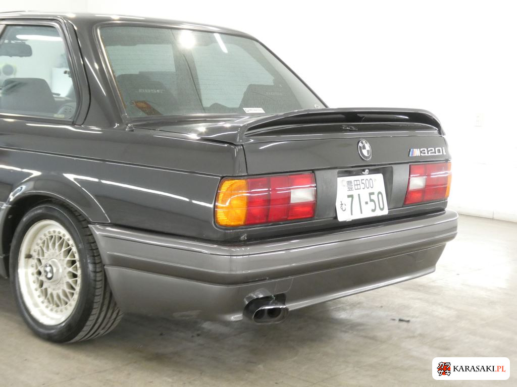 BMW 3 Series 1989 z aukcji japońskiej