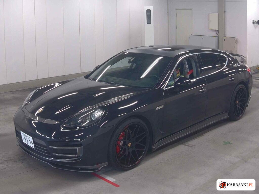Porsche Panamera 2012 z aukcji japońskiej