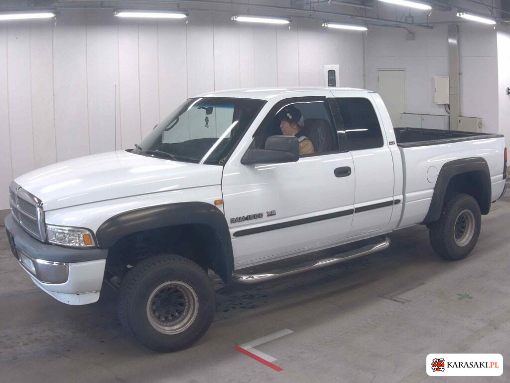 Dodge Ram 2000 z aukcji japońskiej