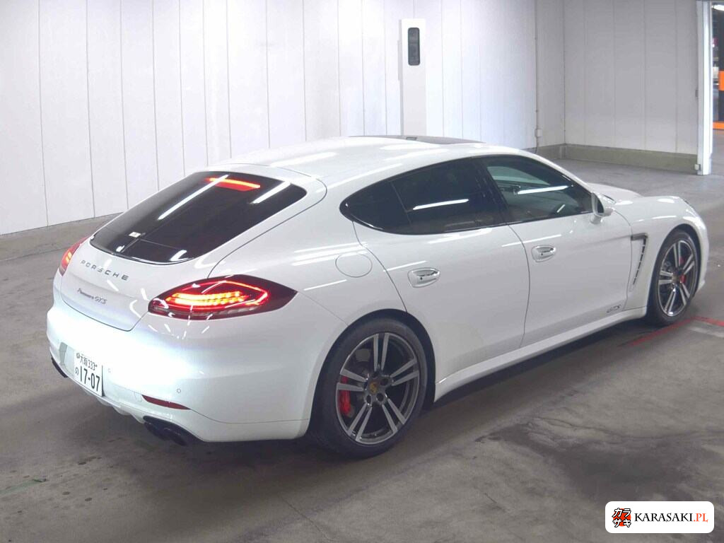 Porsche Panamera 2015 z aukcji japońskiej