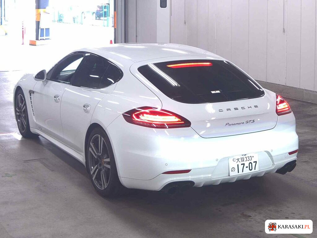 Porsche Panamera 2015 z aukcji japońskiej