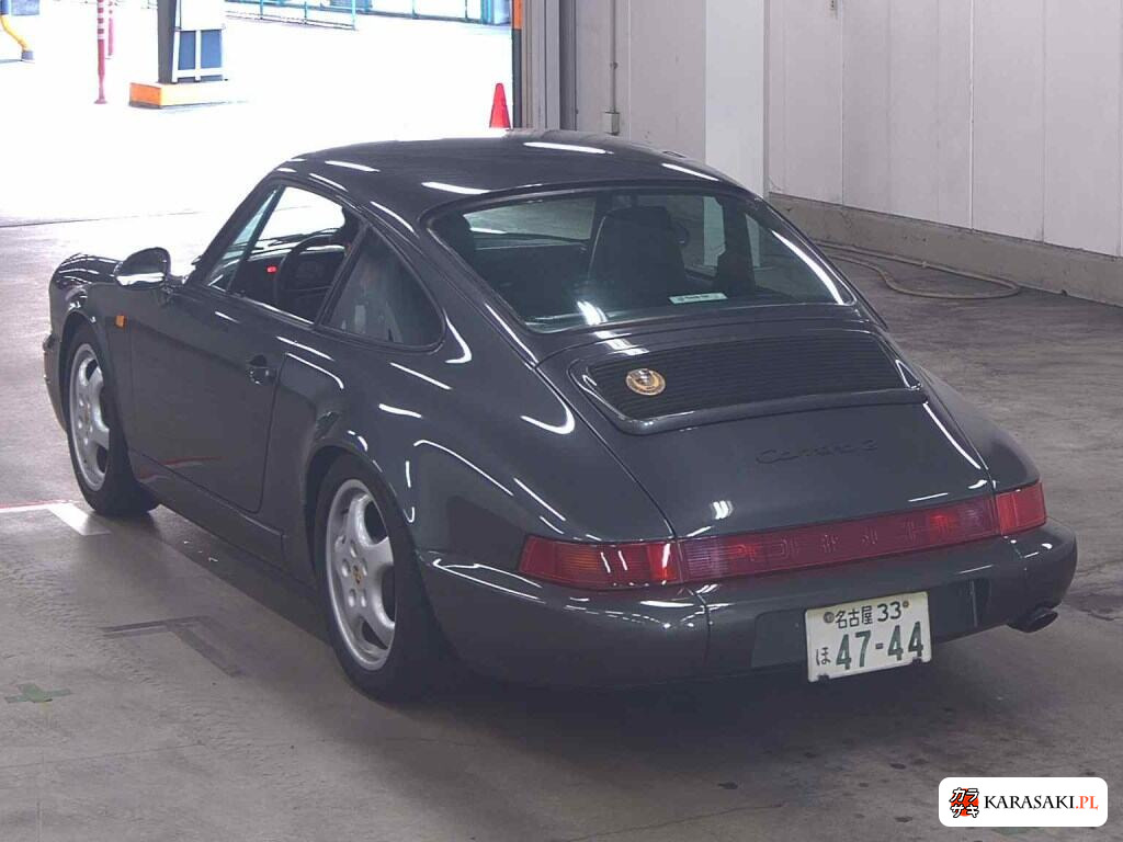 Porsche 911 1990 z aukcji japońskiej