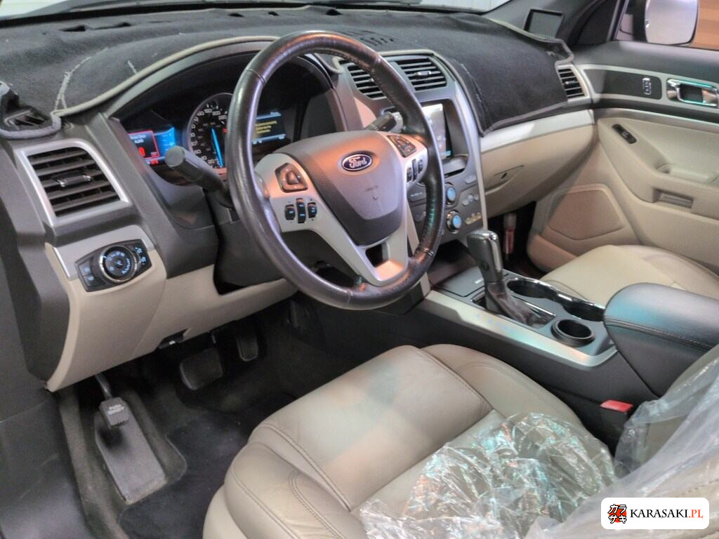 Ford Explorer 2014 z aukcji japońskiej